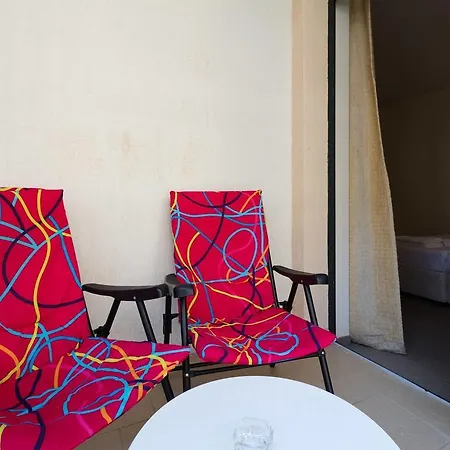 شقة ❤ Quite Studio With Kitchen & Balcony ❤rk❤ ساني بيتش